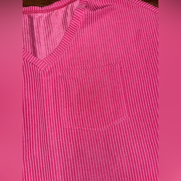 SHEIN Oversized Pocket Tee Size Medium NWOT - Picture 2 of 8